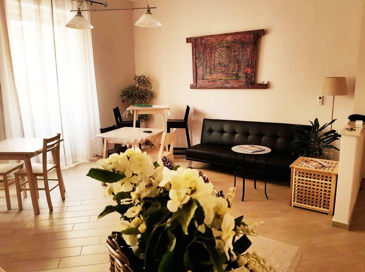 Velia B&B 加埃塔 外观 照片